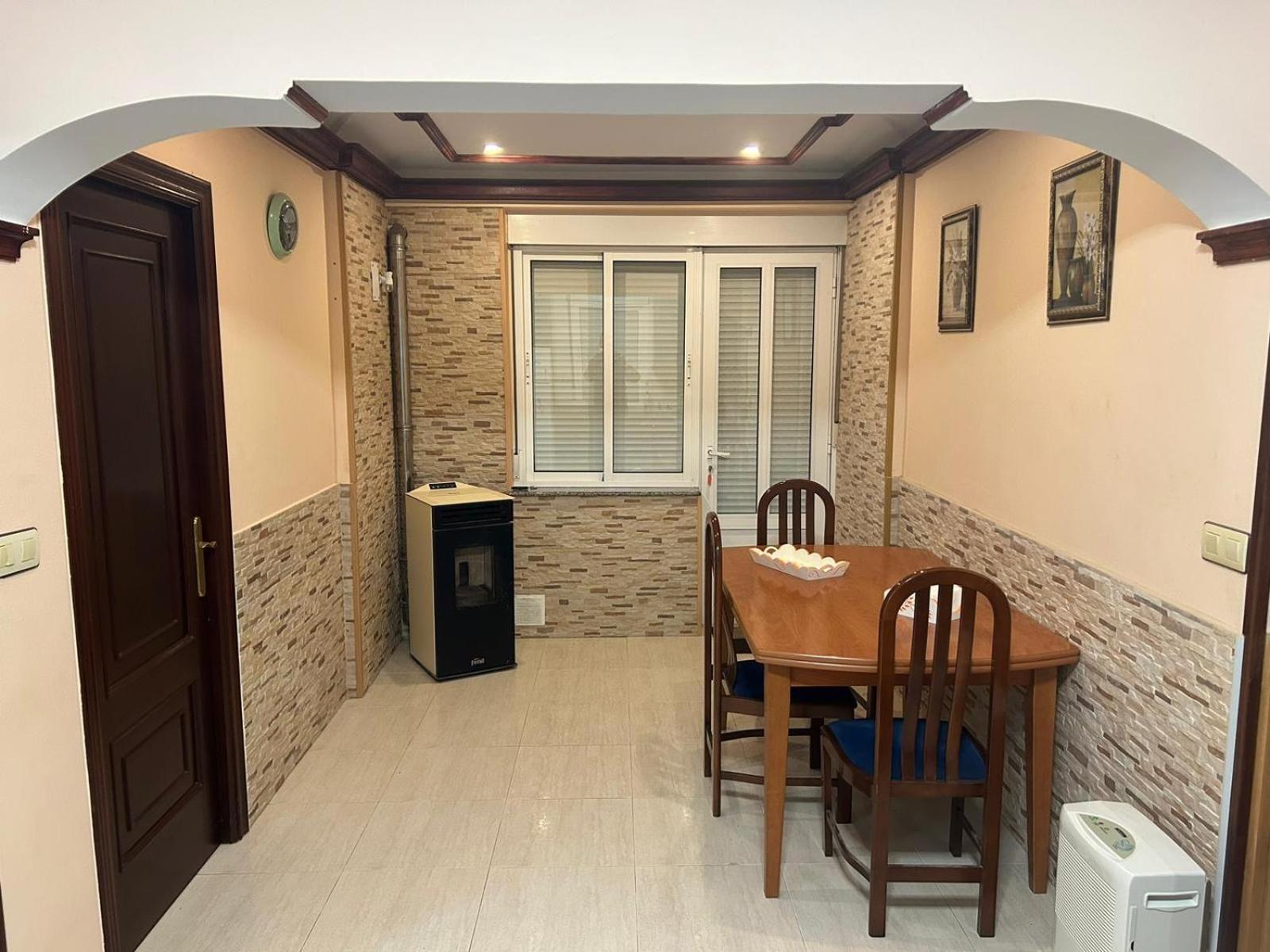 Ana Apartamento *